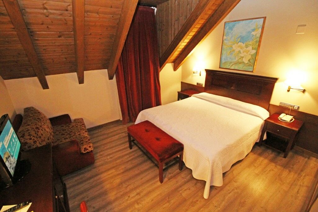 Snoe Villa De Sallent 4 Сальент-де-Гальего Экстерьер фото