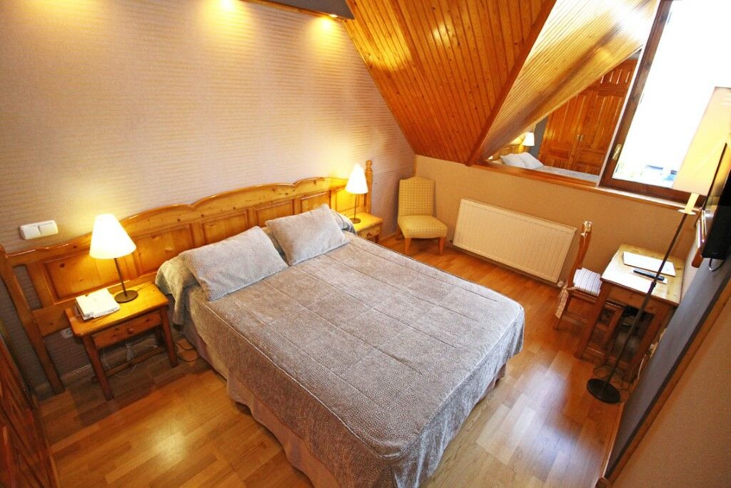 Snoe Villa De Sallent 4 Сальент-де-Гальего Экстерьер фото